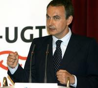 Zapatero cree que la decisin de Morales puede plantear problemas