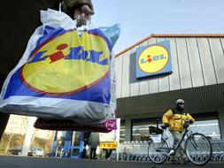 Los supermercados Lidl, acusados de espionaje a sus empleados