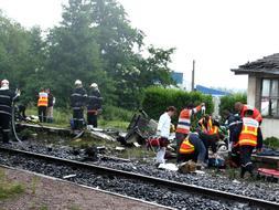 Siete nios muertos al chocar un tren contra un autobs escolar en Francia