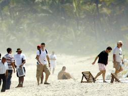 Sarkozy y Bruni, vacaciones en el mar