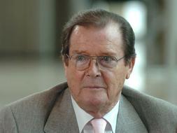 Roger Moore: Soy un bastardo sin miramientos