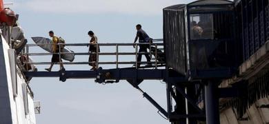 Obligan a un barco a volver a Algeciras al sospechar que viajaban dos etarras