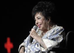 Elizabeth Taylor supera con xito una operacin de corazn