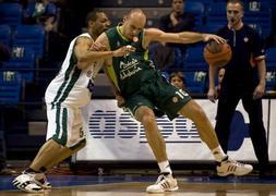 El Unicaja cumple y da un paso hacia los cuartos de final