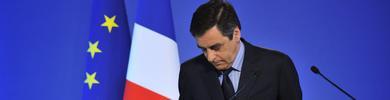 La izquierda barre en las regionales galas al partido de Sarkozy, que entona el 'mea culpa'