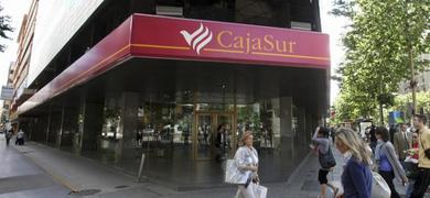 El Banco de Espaa designa a tres administradores para gestionar Cajasur tras su intervencin