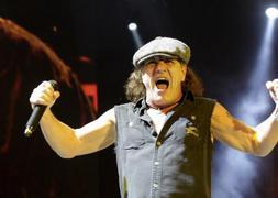 AC/DC triunfa en la 'catedral' de San Mams