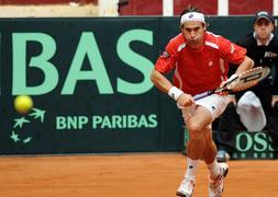 Ferrer y Monfils abren la eliminatoria