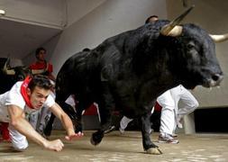 El ltimo encierro se salda con cuatro heridos al ser corneados