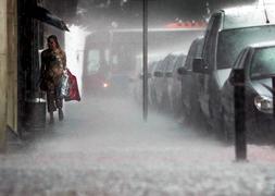 Las lluvias complicarn el da en Andaluca