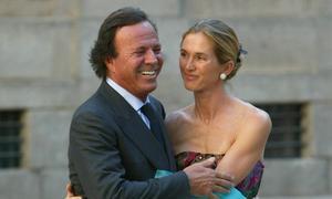 Julio Iglesias y Miranda se dan el 's quiero' en secreto