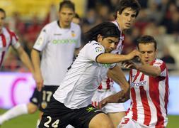 El Valencia defiende el liderato ante los 'leones' del Athletic