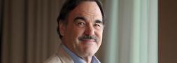 Oliver Stone: Los bancos operan como casinos