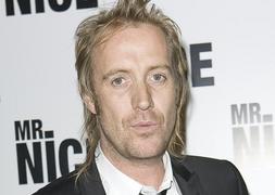 Rhys Ifans interpretar al villano en lo nuevo de 'Spiderman'