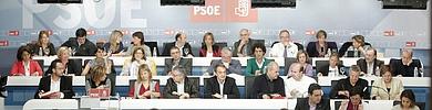 Zapatero se lleva el aplauso unnime del PSOE