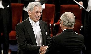 La entrega del Nobel de Literatura a Vargas Llosa pone el acento espaol a la ceremonia de Estocolmo