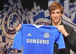 Fernando Torres firma con el Chelsea hasta junio de 2016