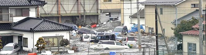 El terremoto ms fuerte de la historia de Japn deja centenares de muertos y un rastro de destruccin