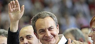 Zapatero preside la primera Ejecutiva de la nueva etapa del PSOE