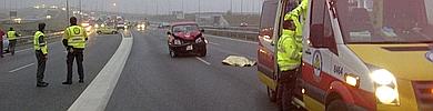 El puente deja cuarenta muertos en las carreteras