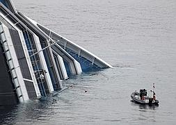 Concluye la bsqueda en la parte sumergida del 'Costa Concordia'