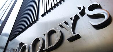 Moody's rebaja la nota a Espaa