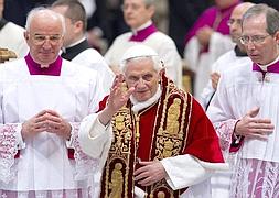 Benedicto XVI quiere entrevistarse con Fidel Castro