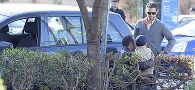 Recrean de nuevo la llegada de Bretn al parque con sus hijos