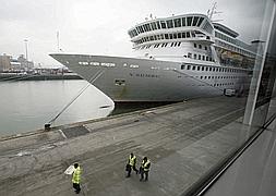 Un crucero recrea el viaje del 'Titanic'