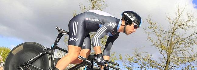 Cavendish se lleva el primer sprint