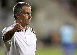 Mourinho renueva con el Real Madrid hasta 2016