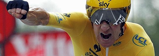 Wiggins, con Indurain de modelo