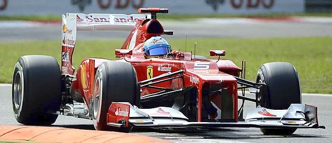 Ferrari falla en el momento clave