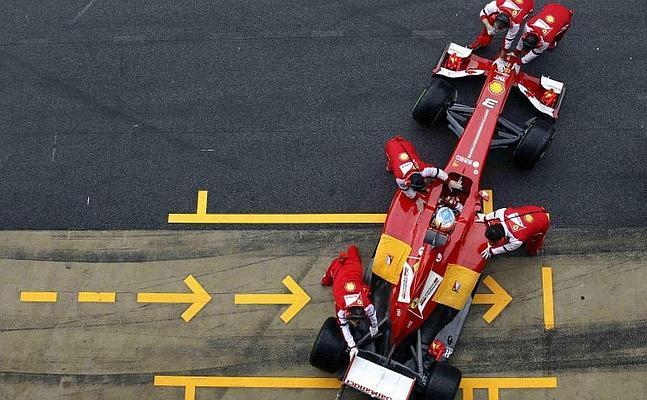 Ferrari: de Maranello a Mosc y vuelta