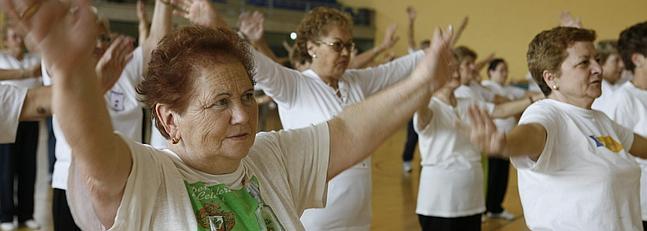 Ejercicio bsico para combatir los males de la osteoporosis