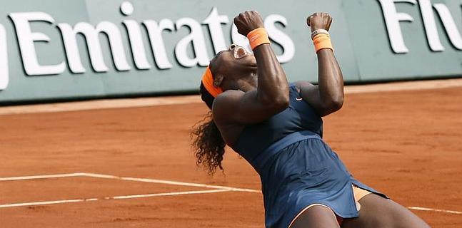 Serena destrona a Sharapova y gana su segundo Roland Garros