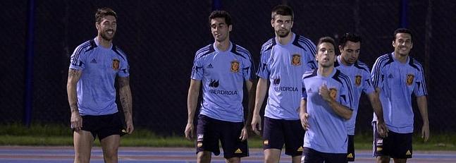 Soldado y Cesc, ausentes en el entrenamiento de Espaa