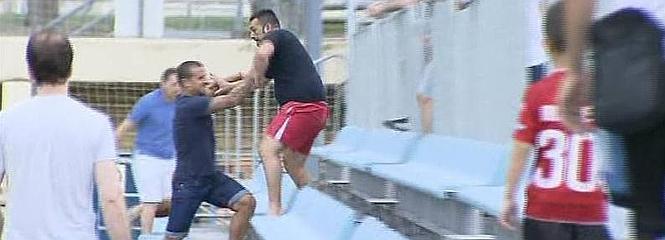 El Zaragoza suspende el entrenamiento por una agresin