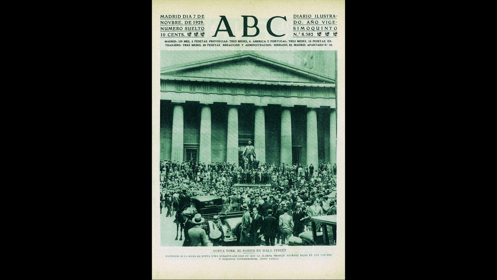 ABC fue de el único periódico español que le dedicó una portada entera con esta foto de Wall Street publicada el 7 de noviembre de 1929, que ya el 25 de octubre había dado amplia información sobre lo ocurrido el «jueves negro»: «Se ha abierto una brecha en la Bolsa de Nueva York. En el corazón de los Estados Unidos. El oro y el papel salían caudalosamente por la hendidura y escapaban a la vigilancia de los banqueros. A los judíos se les iban de las manos los millones, los cientos, los miles, la docena de miles de millones. Por la brecha de Wall Street desangraba la nación más robusta y adiposa de mundo. ¡El crack! ¡El crack!», contaba Trivelín  