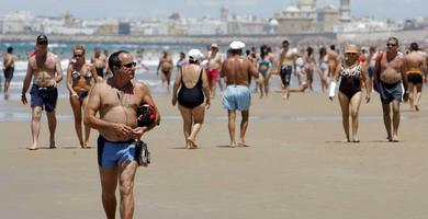 Cinco playas vrgenes sobreviven en los 200 kilmetros de litoral que tiene la provincia