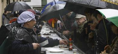 La lluvia deja sin coplas la Erizada y obliga a improvisar la Ostionada