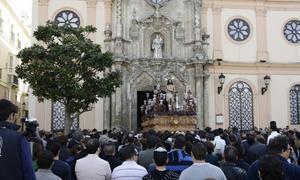 Cdiz felicita a Cado y Columna     y arropa a Piedad y Ecce-Homo