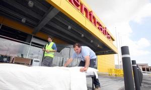 Manuel Duboy, el primero de la fila en Ikea