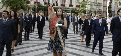 La Virgen del Rosario recibe ya el cario de los gaditanos