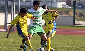 El Cdiz vence al Indija (2-1) con dos goles de Hugo Garca