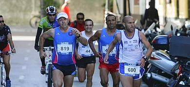 Carlos Cepero se impone en la Media Maratn Baha de Cdiz