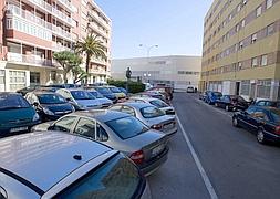 Entra en funcionamiento la zona naranja en Cdiz con 106 plazas de aparcamiento para residentes