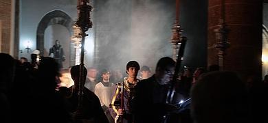 Sanidad decide a ltima hora no hacer el Va Crucis por la lluvia