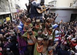 Carnaval entre el Paseo y la Fama