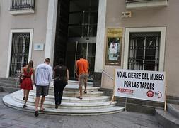 Los trabajadores del Museo denuncian que el edificio acumula aos de abandono